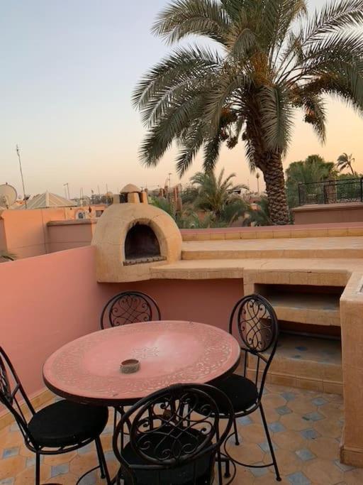 Ryad De Charme Authentique Piscine Calme Marrakesch Exterior foto
